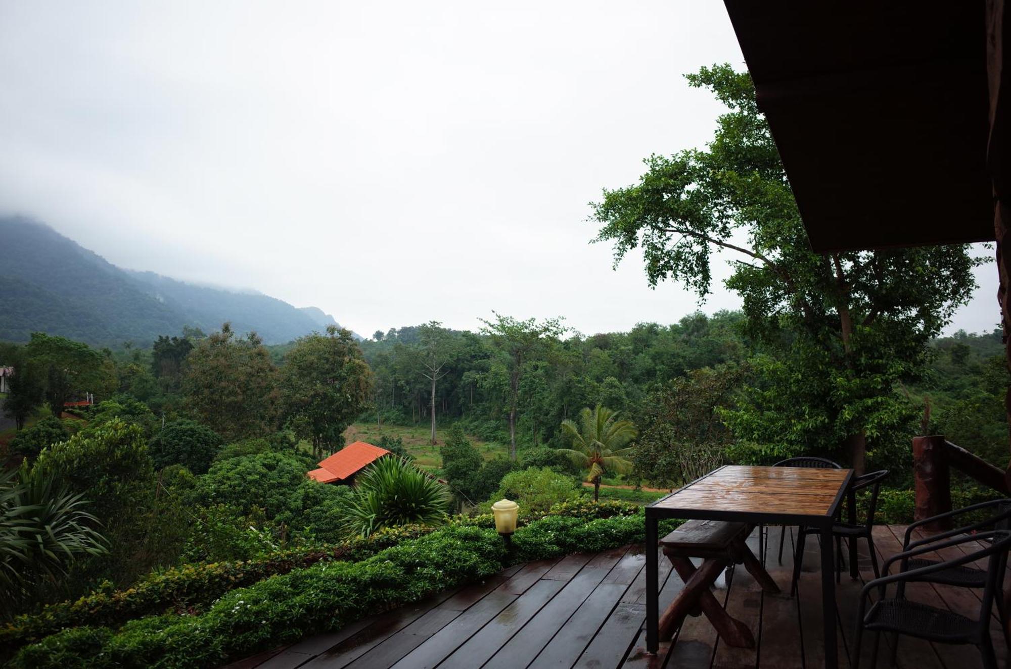 Hotel Nuyu Khaoyai à Pong Talong Extérieur photo